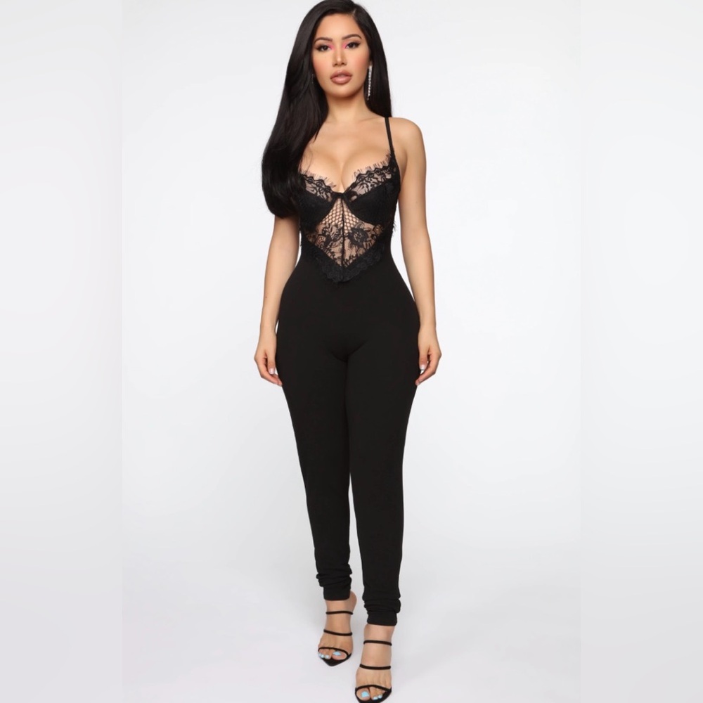 Fashion Nova ladies size medium when you over black lace jumpsuit